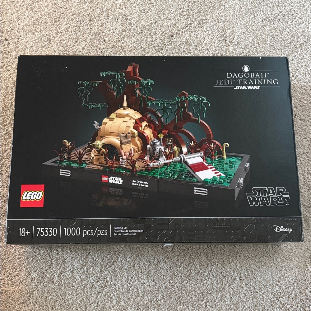 LEGO Star Wars Dagobah Jedi Training Diorama (75330) - Brand New Sealed